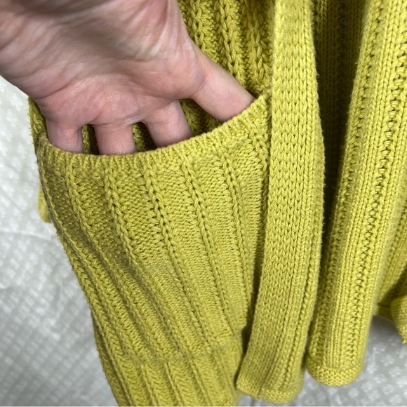 American Eagle Green Ribbed Knit Cardigan - Picture 3 of 5